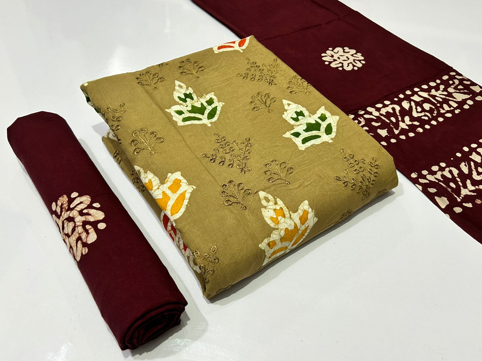 Jilani Textile Wax Batik Vol 2 Rayon Multi Colour Wax Batik Dress Material Manufacturer In Jetpur - jilaniwholesalesuit
